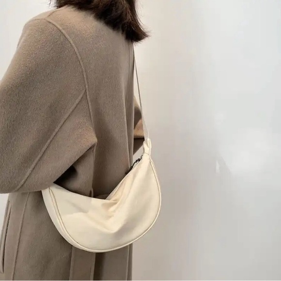 🌿 Black Satchel Bag - Picture 3 of 4